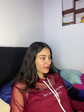 Snapshot of hotwife26 chatting on 06-02-26, 05:02 hotwife26 online show from 06-02-26, 05:02