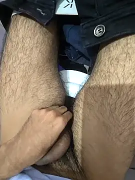 Snapshot of mumbaizboi chatting on 10-05-25, 09:38 mumbaizboi online show from 10-05-25, 09:38