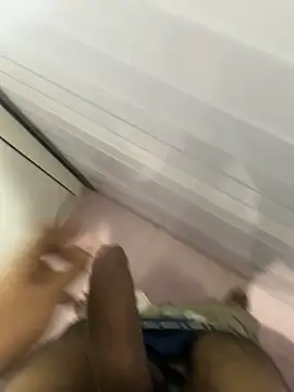 Snapshot of mumbaizboi chatting on 01-31-26, 09:46 mumbaizboi online show from 01-31-26, 09:46