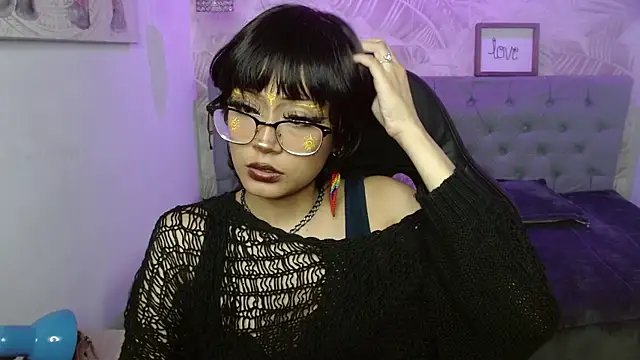 Nyxie tk online show from 09-20-25, 08:14
