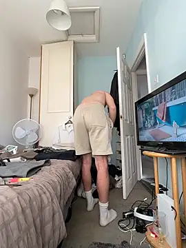 shyandchilling online show from 09-21-25, 03:06