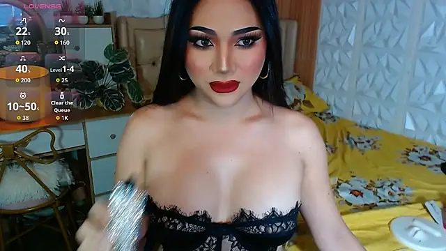 ValeriaHelaby online show from 10-22-25, 11:42