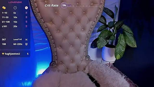 April  foxx online show from 10-08-25, 03:13