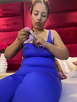VictoriaFerro online show from 07-04-26, 12:43