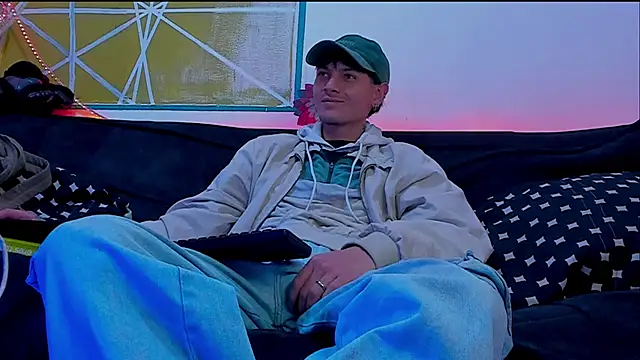 Dioniso guy8 online show from 04-02-26, 08:59