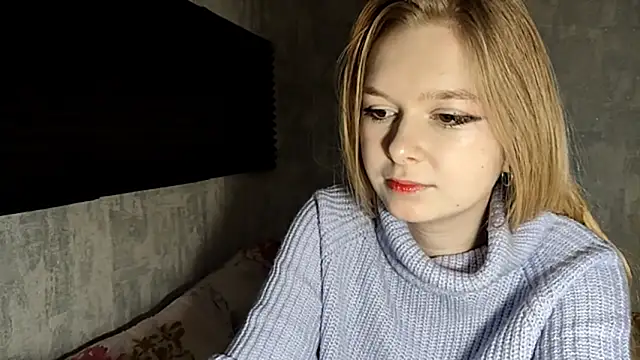 LiaVibes online show from 12-19-25, 07:22