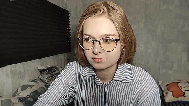 LiaVibes online show from 03-06-26, 05:35