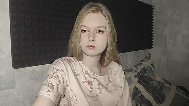 LiaVibes online show from 02-11-26, 07:19