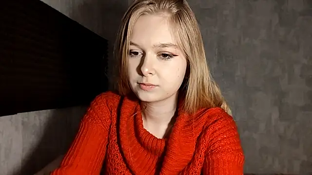 LiaVibes online show from 12-15-25, 09:04