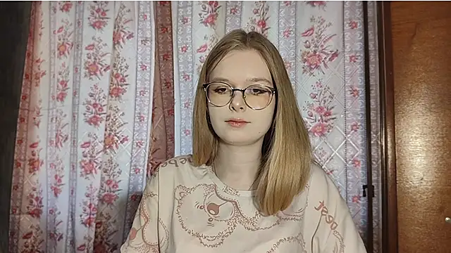 LiaVibes online show from 03-17-26, 07:11