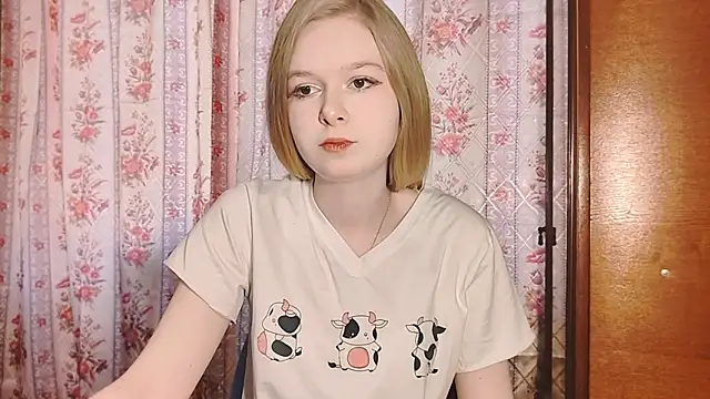 LiaVibes online show from 03-23-26, 07:52