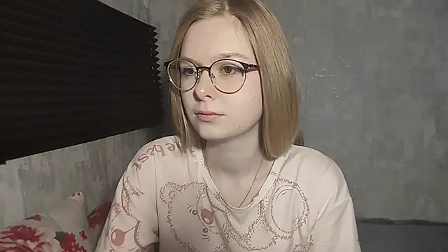 LiaVibes online show from 02-03-26, 07:24