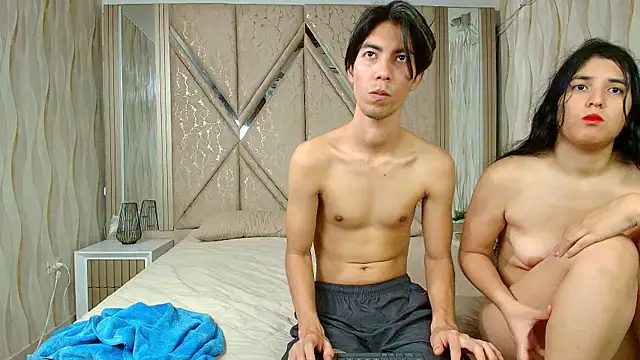 Couplex xxx online show from 09-22-25, 01:33