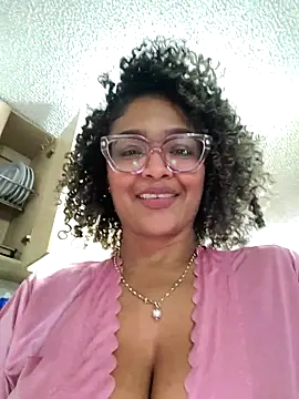 BiiancaEstradaa online show from 02-13-26, 02:22