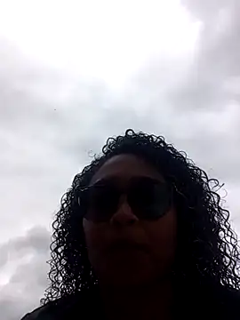 BiiancaEstradaa online show from 09-12-25, 04:51