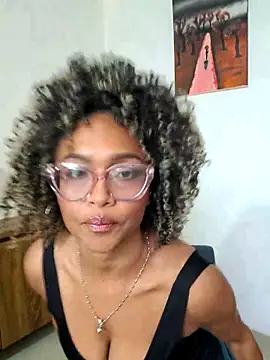 BiiancaEstradaa online show from 07-18-26, 10:07