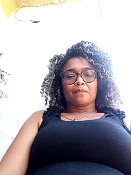 BiiancaEstradaa online show from 03-22-26, 09:27