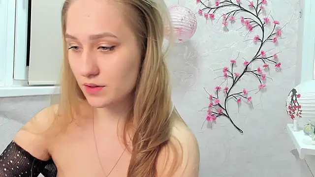 sofamuffin online show from 04-04-26, 11:22