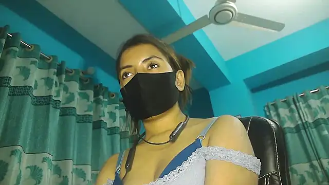 meghbalikargolponoy09 online show from 12-17-25, 04:56