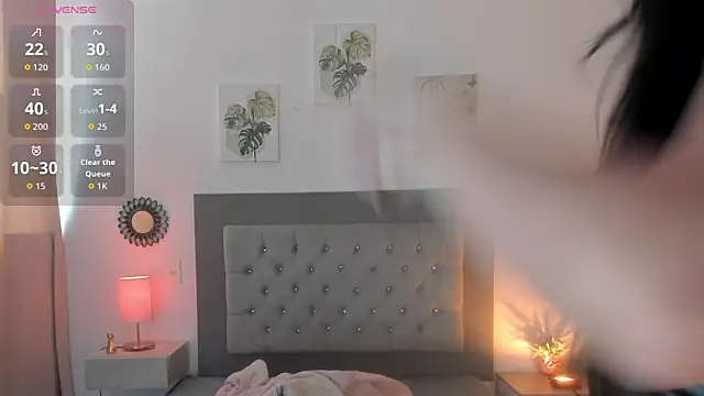 Seraphyne666 online show from 10-09-25, 12:06