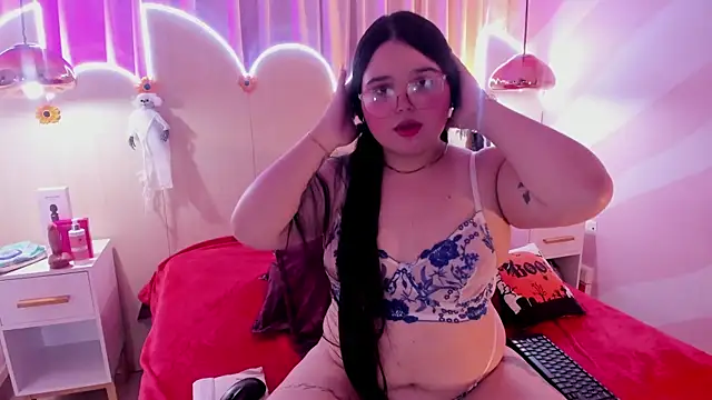 Lushi Love online show from 10-20-25, 07:47