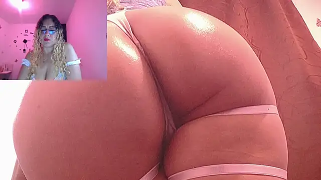 Skarleth Diaz online show from 10-19-25, 02:58