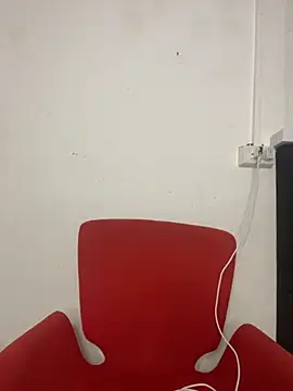 Mia jhoonson online show from 09-12-25, 09:36