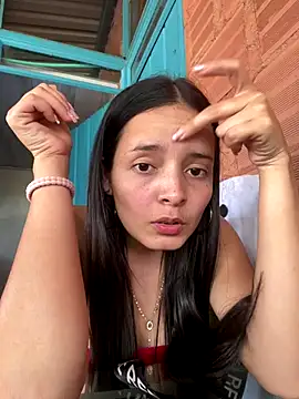 Snapshot of Mia_jhoonson chatting on 12-02-25, 06:20 Mia jhoonson online show from 12-02-25, 06:20