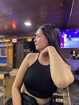 Snapshot of Mia_jhoonson chatting on 02-04-26, 02:17 Mia jhoonson online show from 02-04-26, 02:17