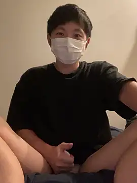 Snapshot of ta_ku16 chatting on 09-15-25, 12:49 ta ku16 online show from 09-15-25, 12:49