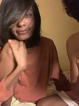 Snapshot of Serah201 chatting on 10-05-25, 03:52 Serah201 online show from 10-05-25, 03:52