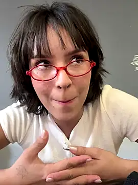 Adry Bach  online show from 09-14-25, 09:26