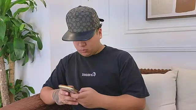 Naim Bennetsex online show from 04-15-26, 05:39