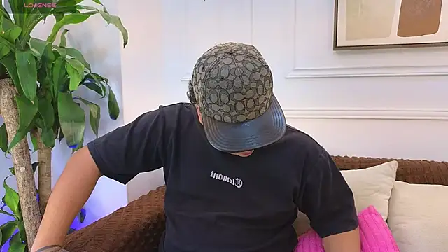 Naim Bennetsex online show from 06-17-26, 06:07