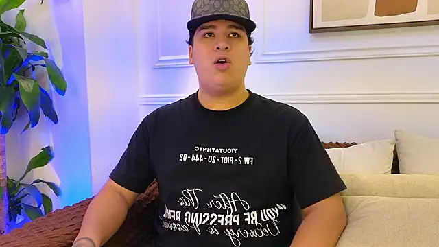 Naim Bennetsex online show from 03-27-26, 06:53