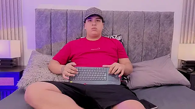 Naim Bennetsex online show from 09-18-25, 04:32