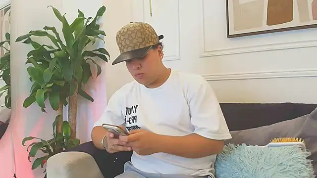 Naim Bennetsex online show from 10-26-25, 07:25