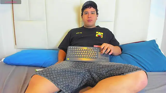 Naim Bennetsex online show from 09-10-25, 04:39