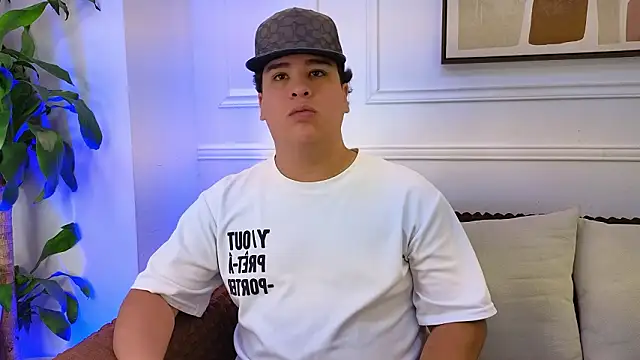 Naim Bennetsex online show from 03-28-26, 06:42