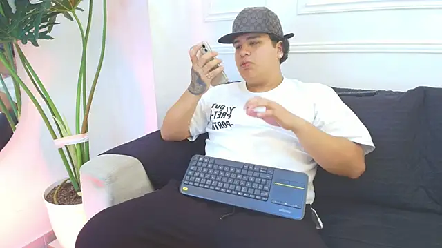 Naim Bennetsex online show from 12-20-25, 06:55