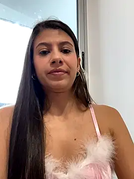 Lenapink19 online show from 10-31-25, 09:43