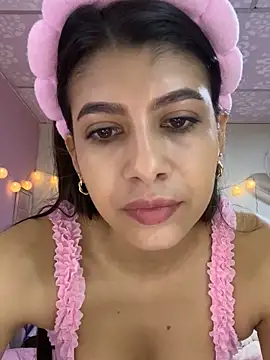 Lenapink19 online show from 11-09-25, 03:16