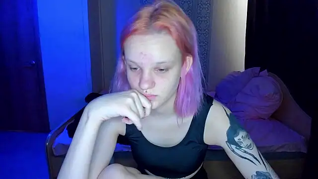 Elieiza xo online show from 02-13-26, 09:09