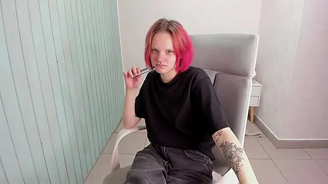 Elieiza xo online show from 09-16-25, 03:29