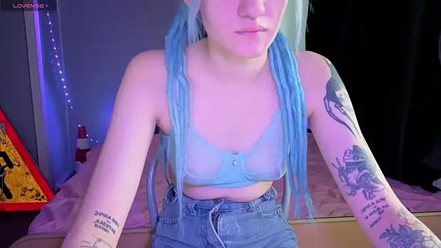 Elieiza xo online show from 07-16-26, 09:06