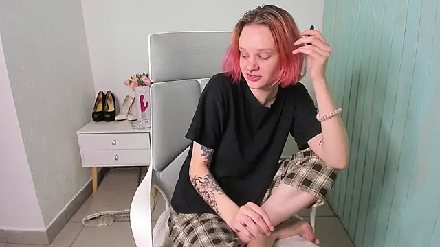 Elieiza xo online show from 09-26-25, 03:35
