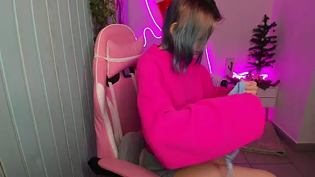 Elieiza xo online show from 01-08-26, 09:37