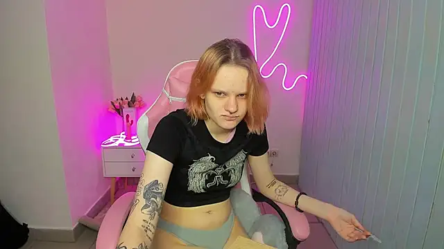 Elieiza xo online show from 10-16-25, 08:55