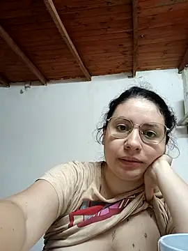 Snapshot of marmary84 chatting on 05-06-26, 04:22 marmary84 online show from 05-06-26, 04:22