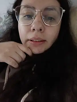 Snapshot of marmary84 chatting on 05-27-26, 11:01 marmary84 online show from 05-27-26, 11:01